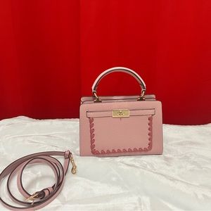 Coach:Top mini handle cute bag👜